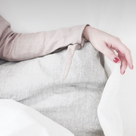 🌟HOST PICK!🌟 Ivetta Bauman Linen 🌿 Oversized Beige Kimono Top - Picture 7 of 7